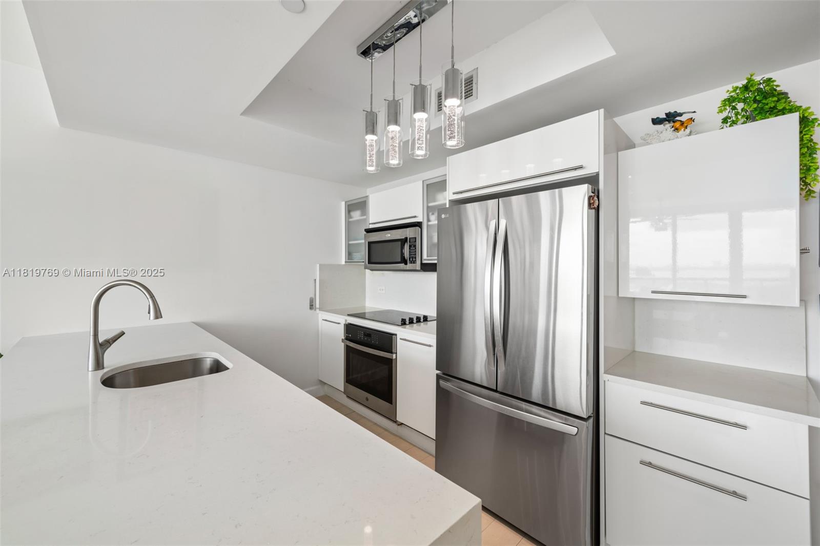 888 Biscayne Blvd #2909, Miami FL 33132