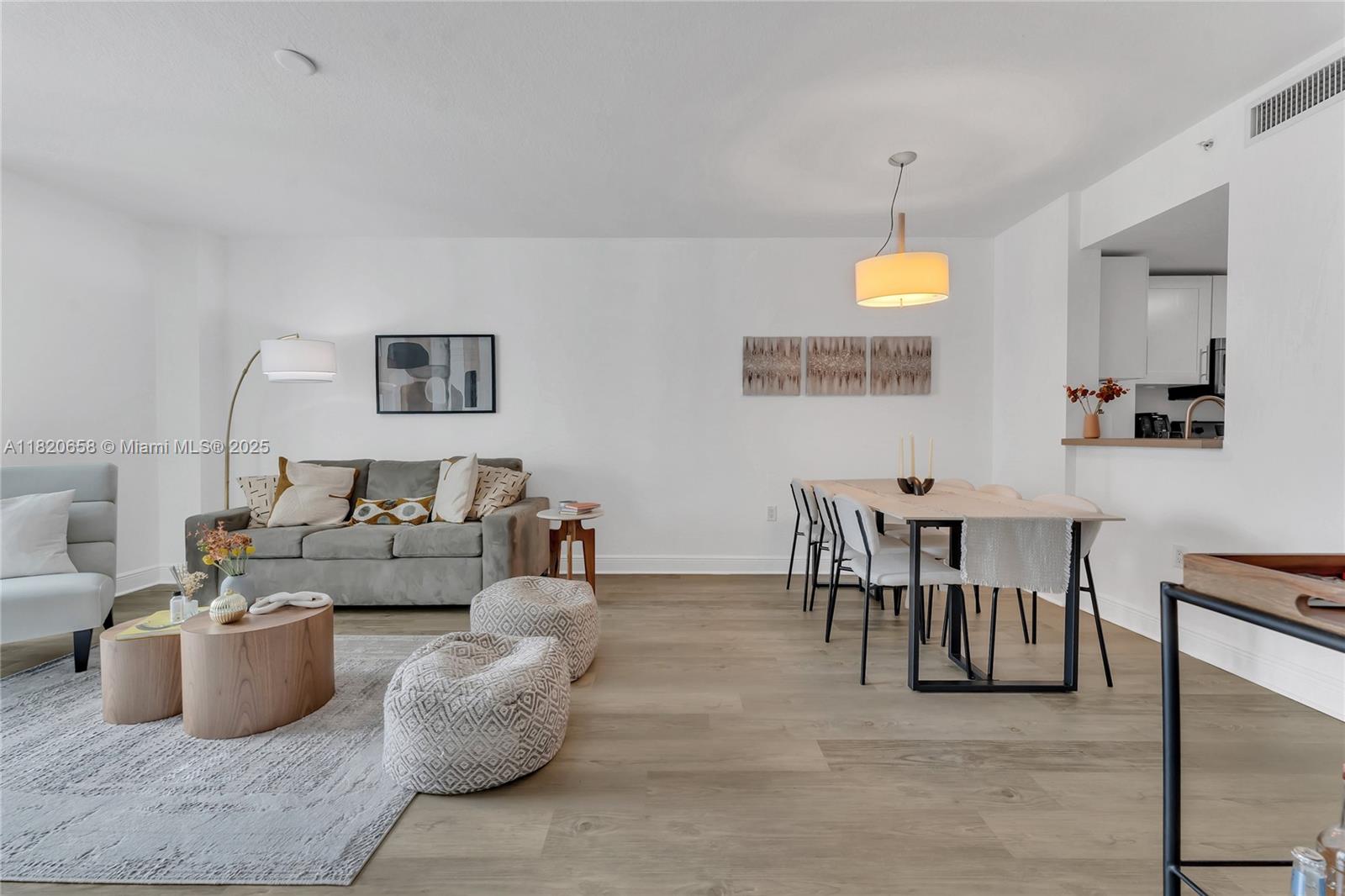 1250 S Miami Ave #2210, Miami FL 33130