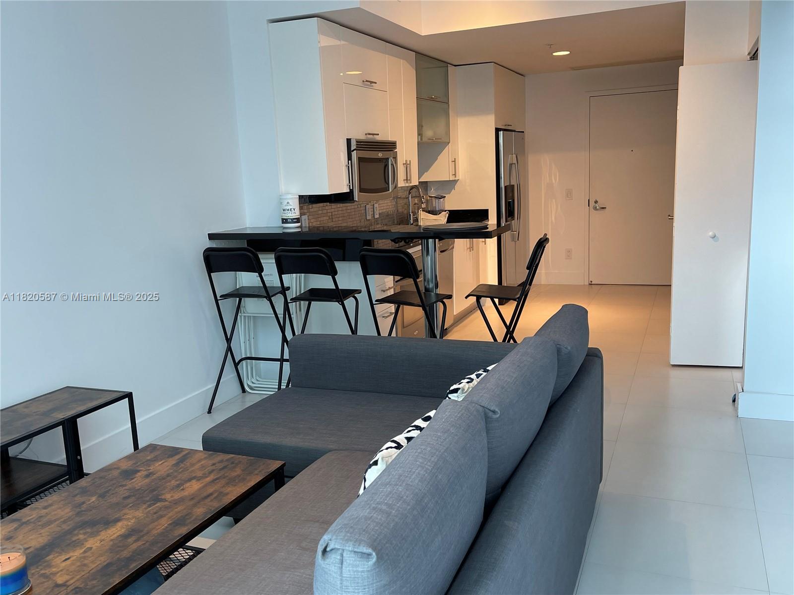 60 SW 13th St #2606, Miami FL 33130