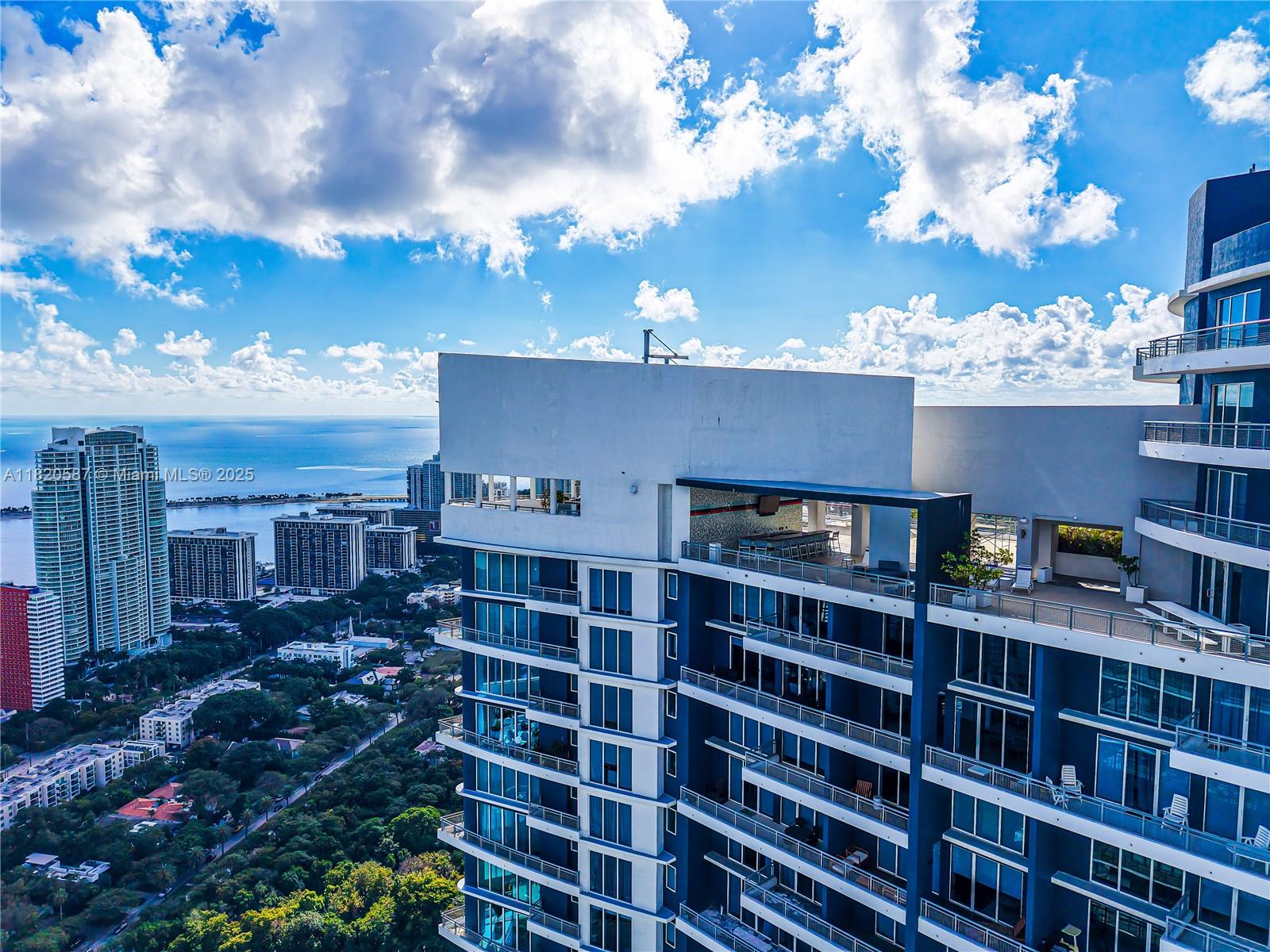 60 SW 13th St #2606, Miami FL 33130