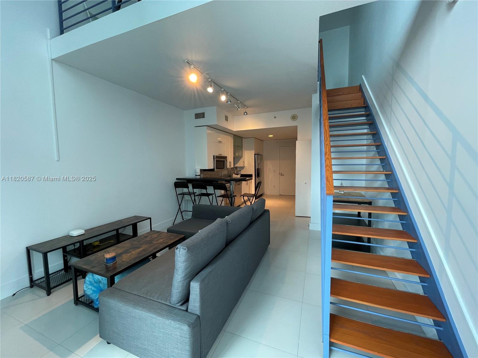 60 SW 13th St #2606, Miami FL 33130