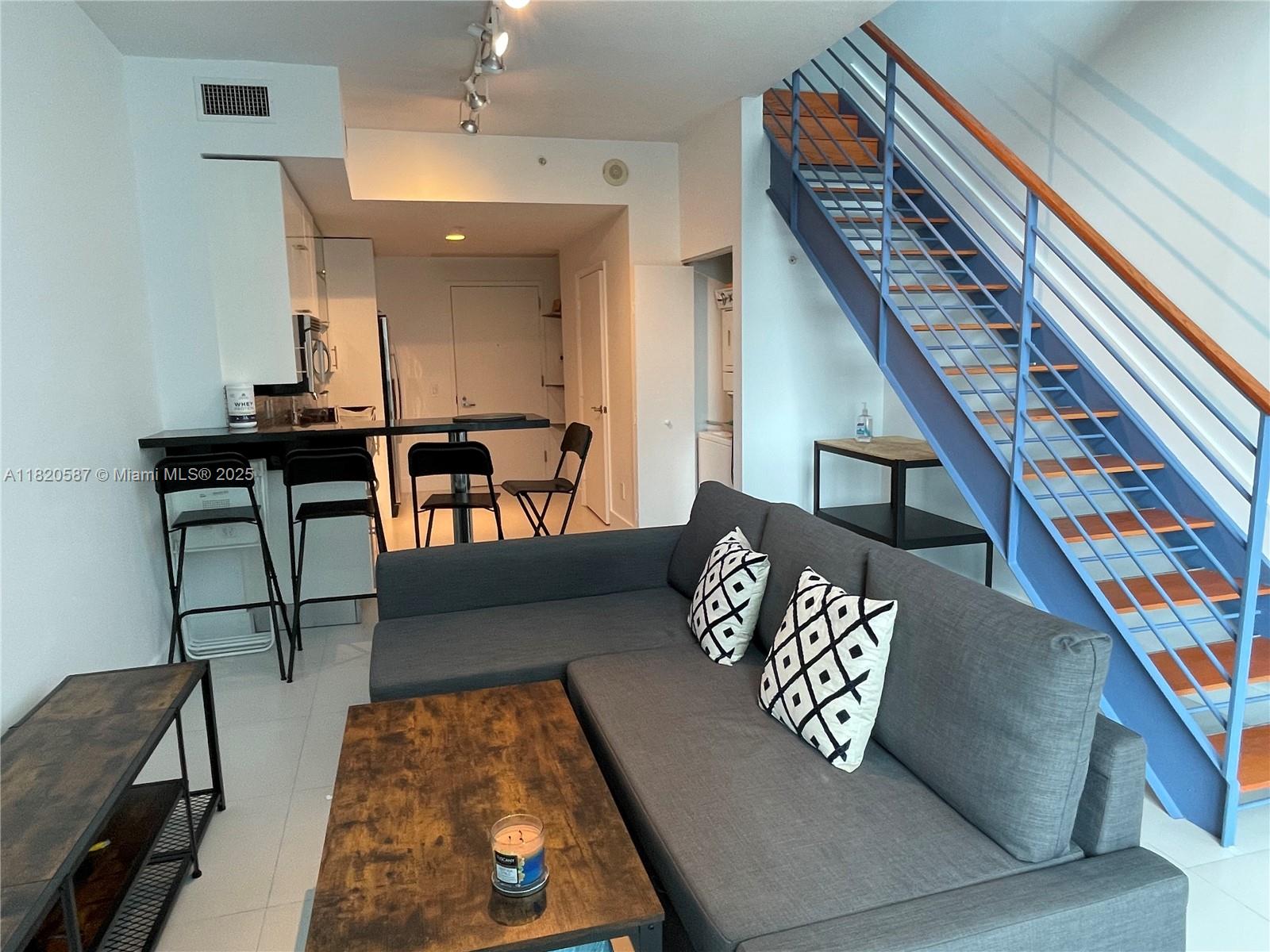 60 SW 13th St #2606, Miami FL 33130