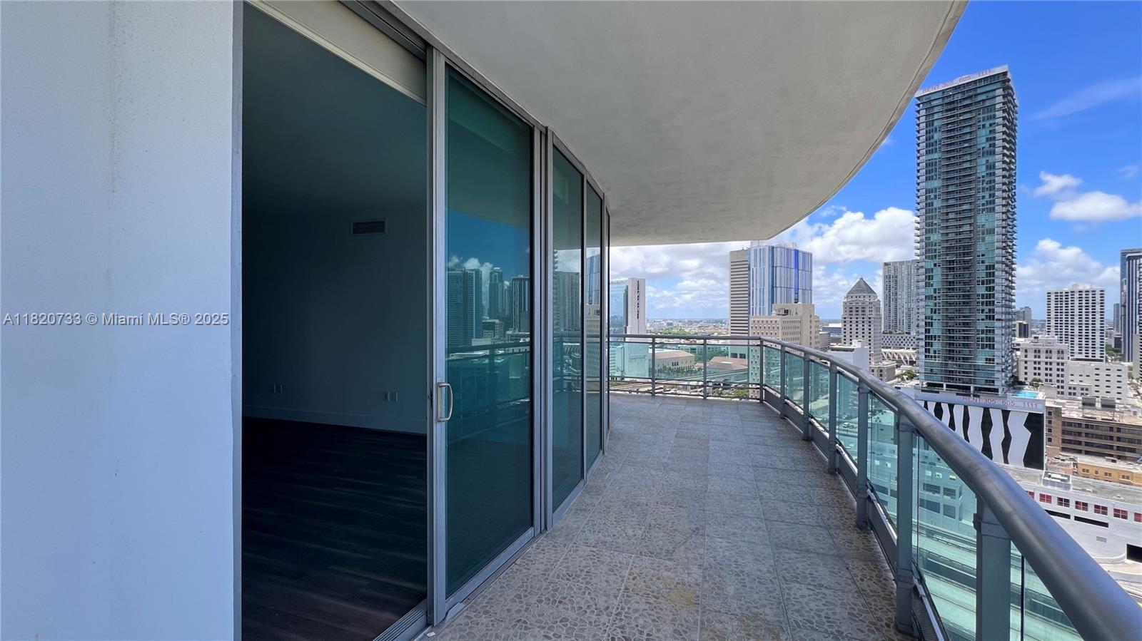 350 S Miami Ave #2401, Miami FL 33130