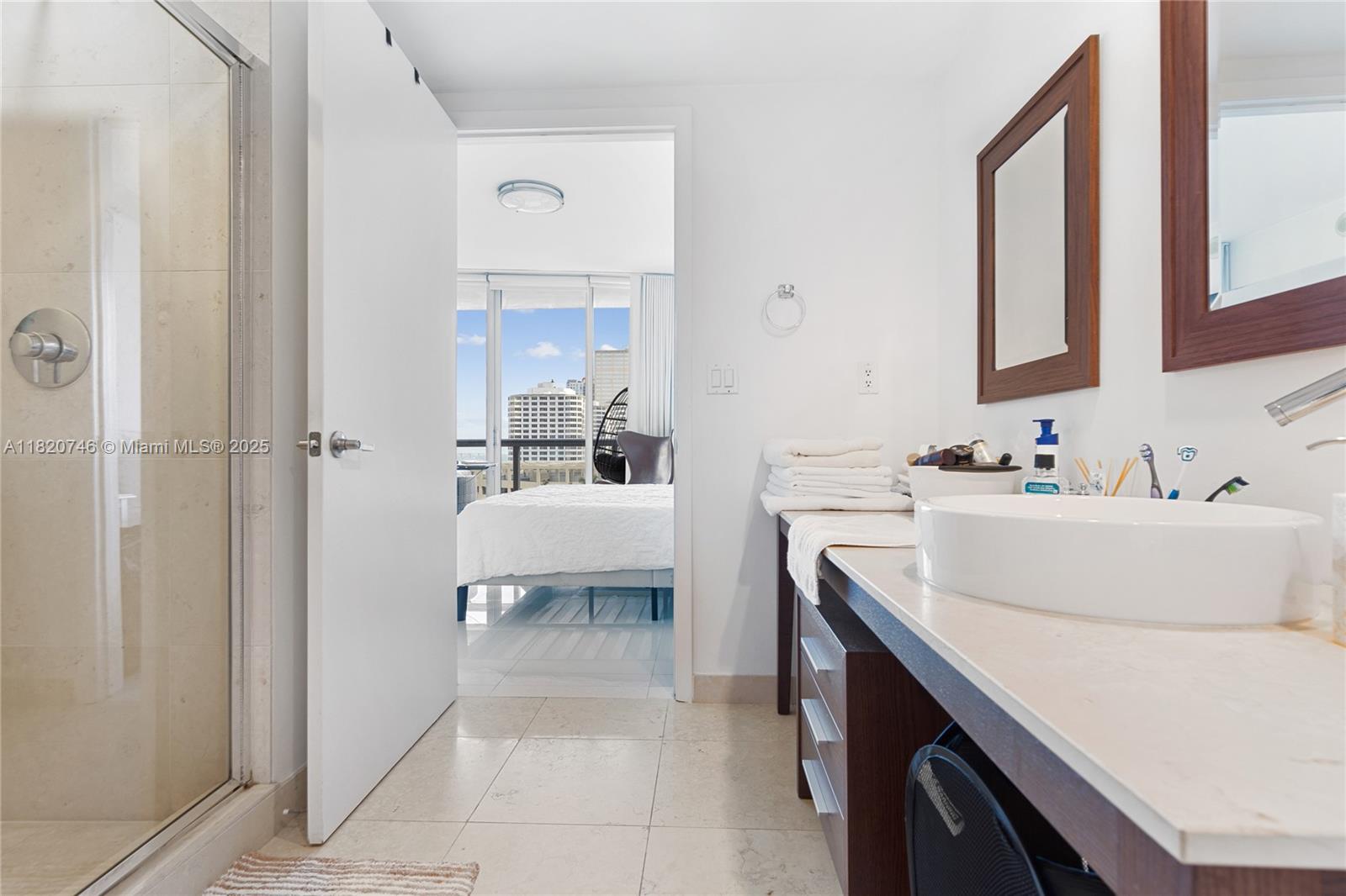 495 Brickell Ave #905, Miami FL 33131
