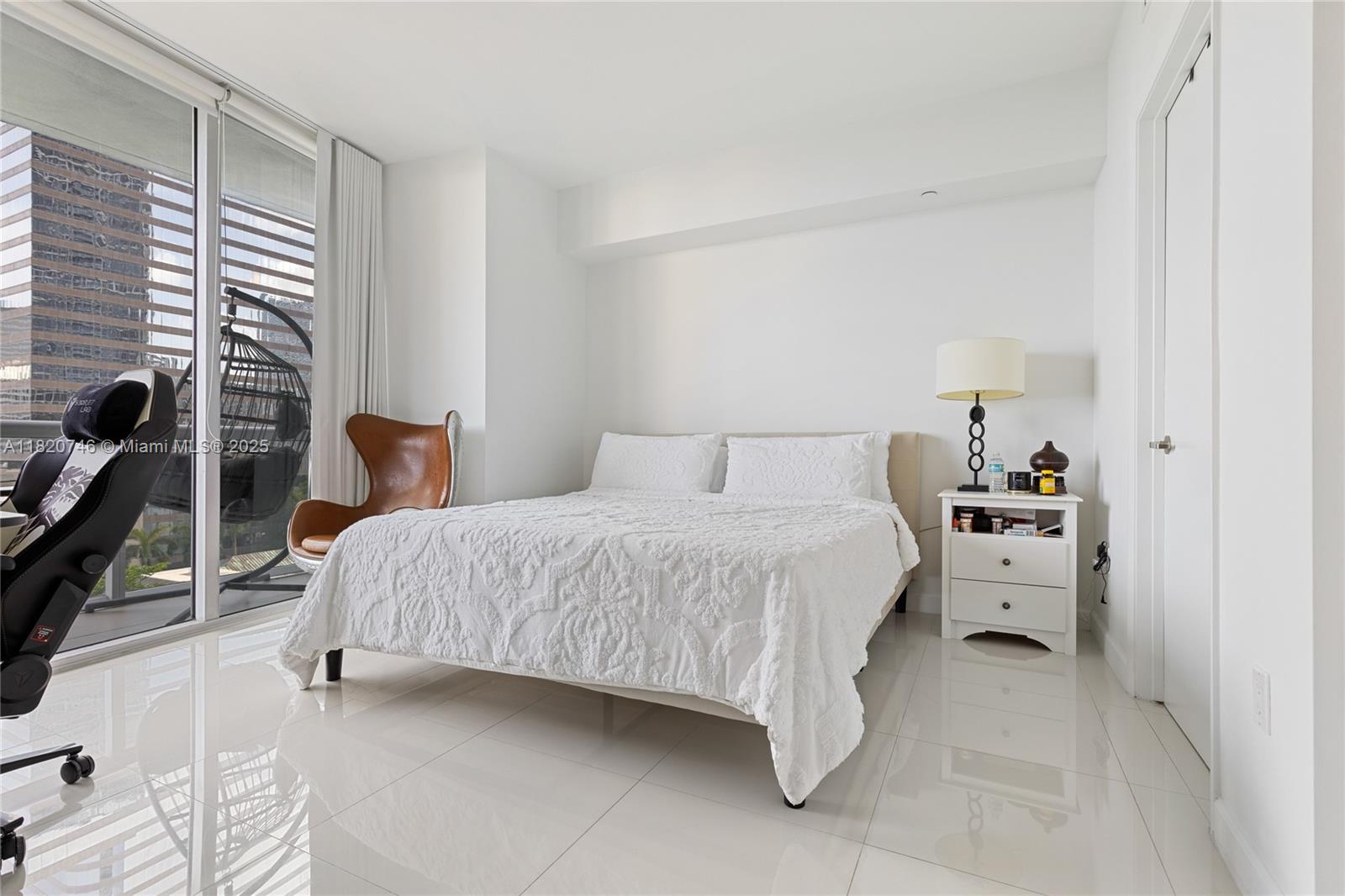 495 Brickell Ave #905, Miami FL 33131
