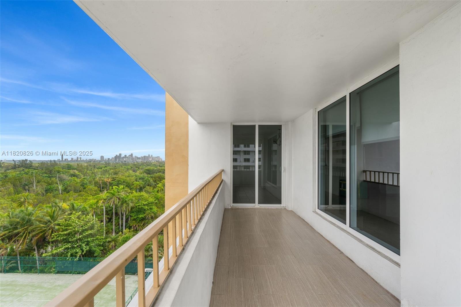 177 Ocean Lane Dr #915, Key Biscayne FL 33149