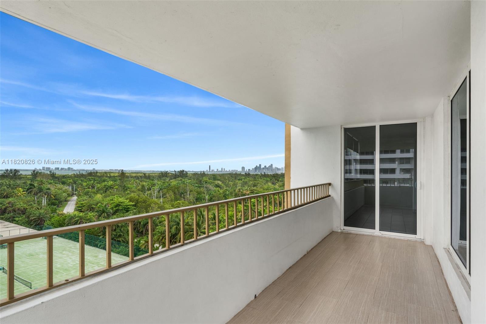 177 Ocean Lane Dr #915, Key Biscayne FL 33149