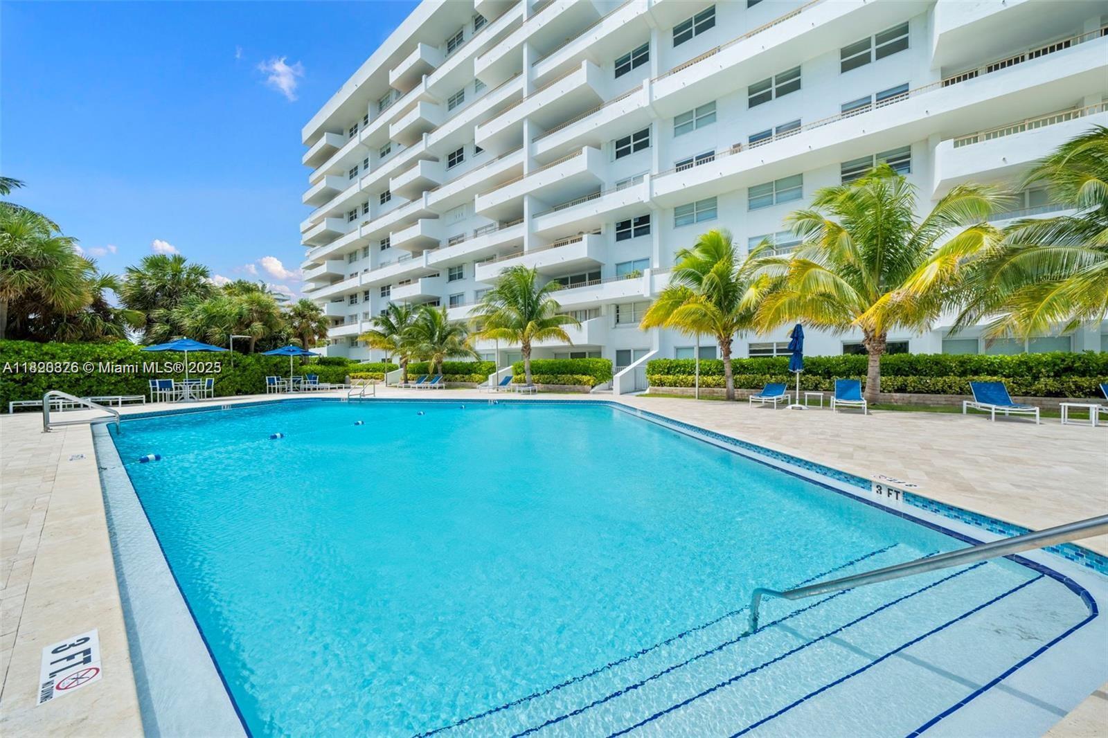 177 Ocean Lane Dr #915, Key Biscayne FL 33149