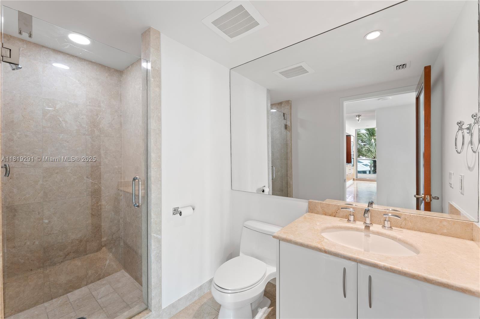 1331 Brickell Bay Dr #308, Miami FL 33131