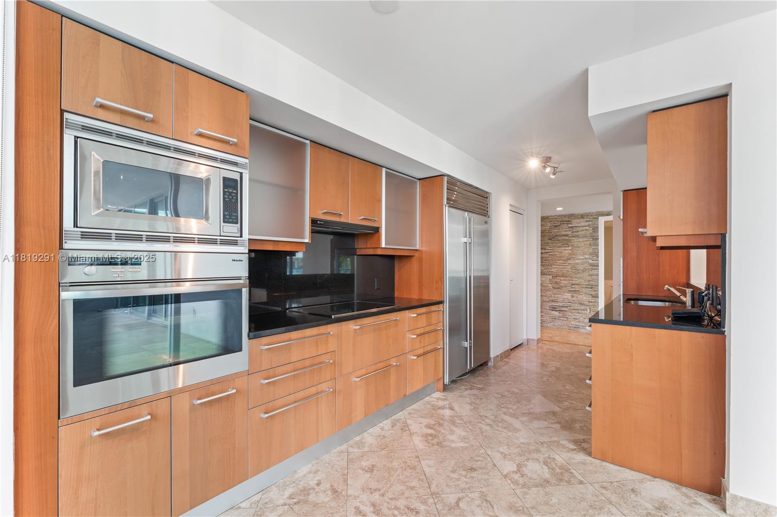 1331 Brickell Bay Dr #308, Miami FL 33131