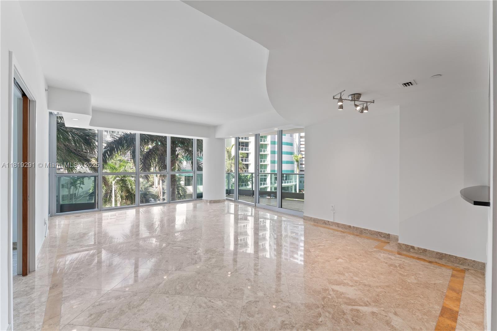 1331 Brickell Bay Dr #308, Miami FL 33131