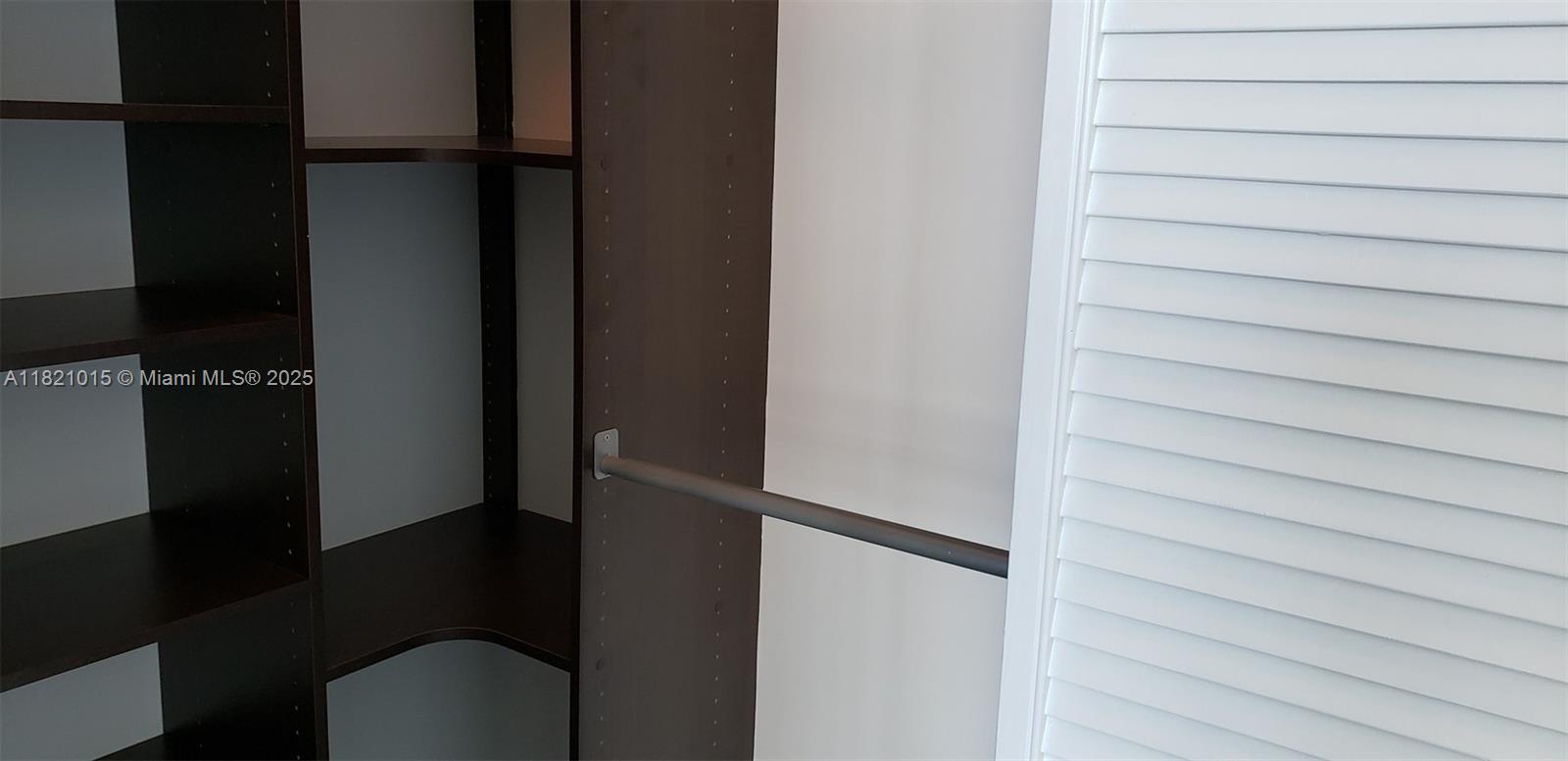 325 S Biscayne Blvd #3120, Miami FL 33131