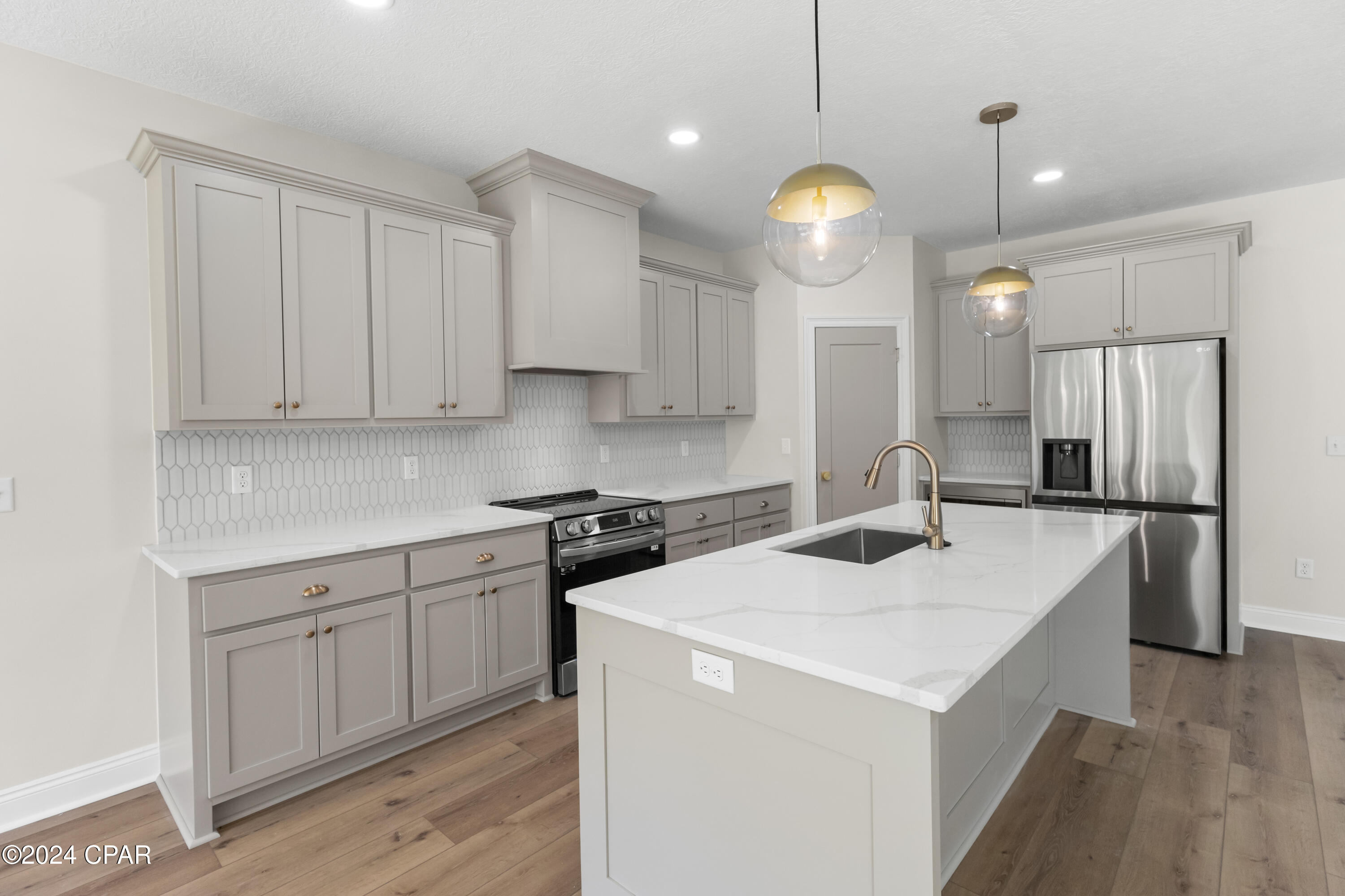 Image 2 For 3884 Red Deer Circle Lot 22