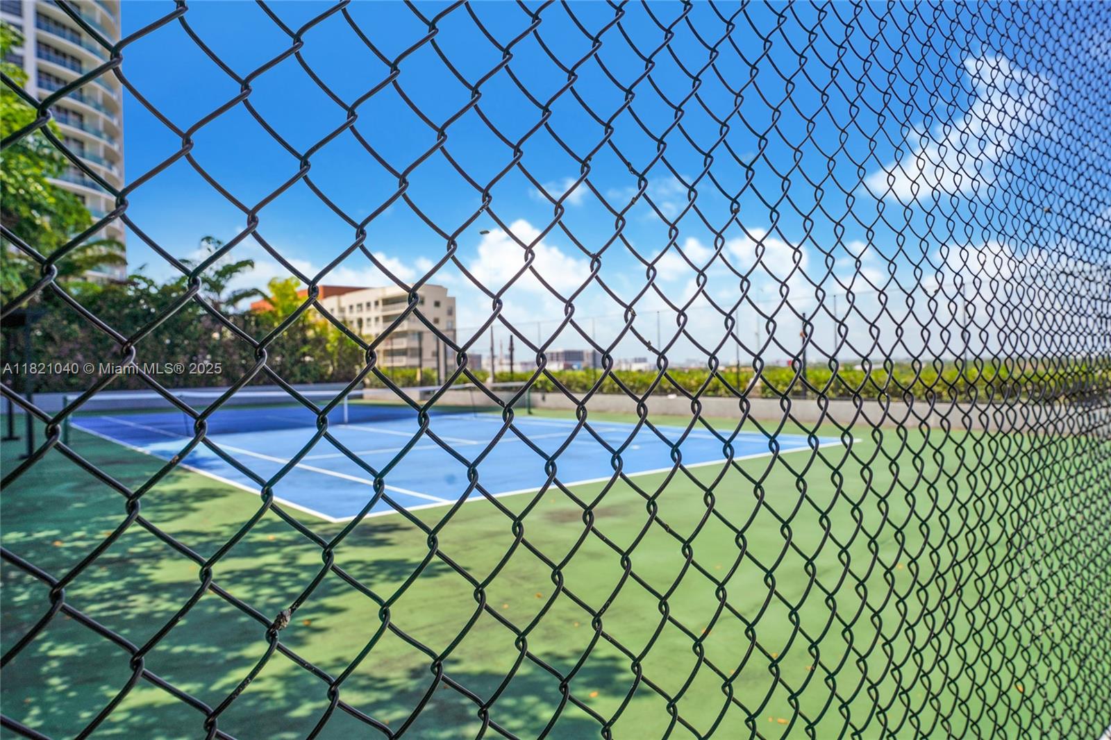 121 NE 34th St #3009, Miami FL 33137