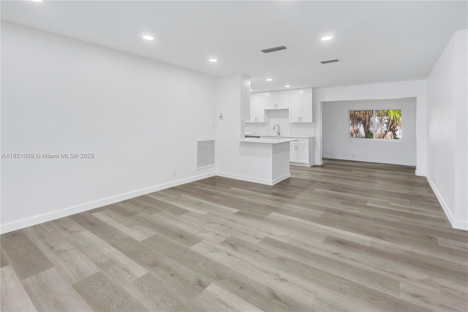 6675 NW 15th St, Margate, Florida image 2