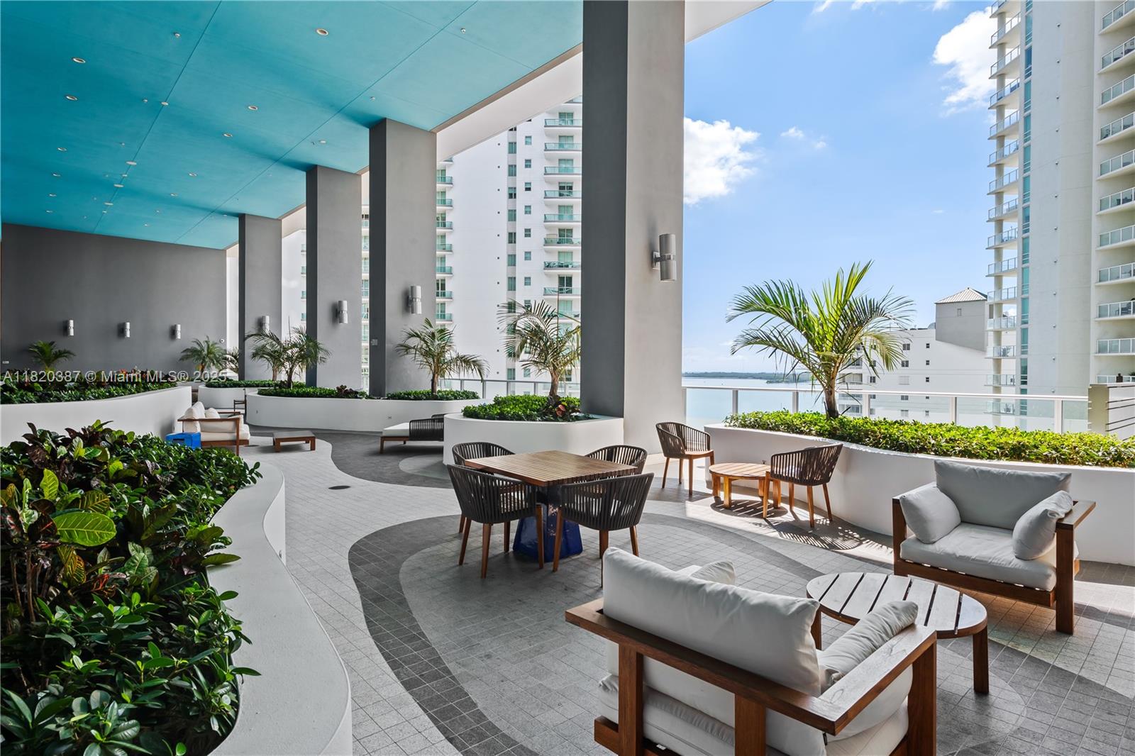 1300 Brickell Bay Dr #3602, Miami FL 33131