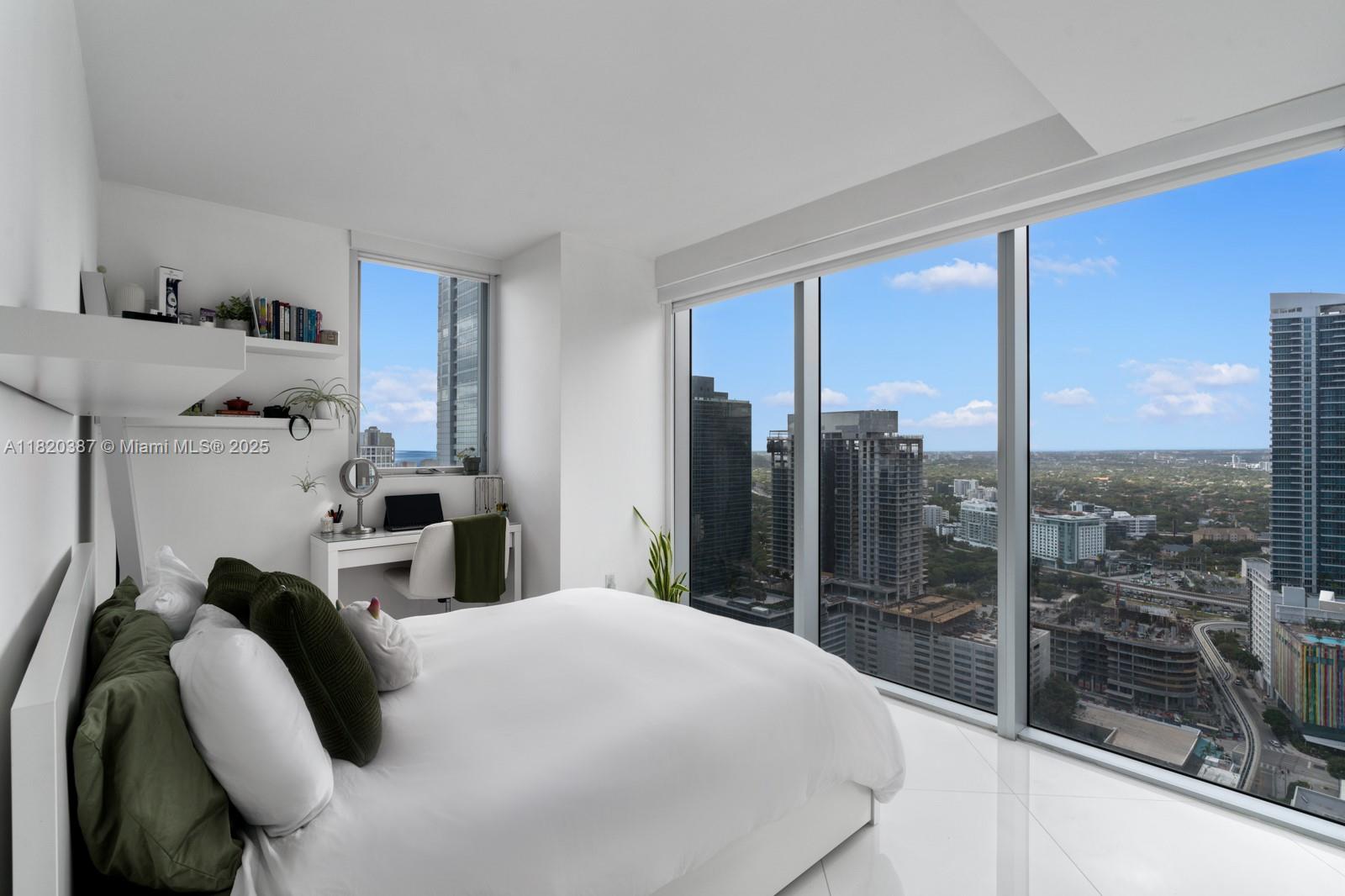 1300 Brickell Bay Dr #3602, Miami FL 33131