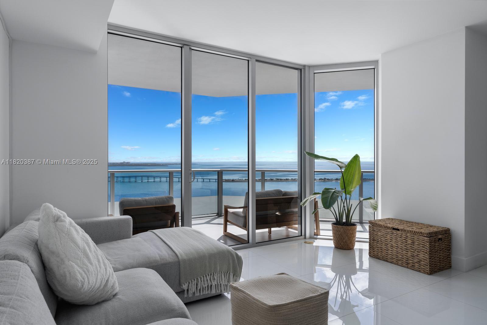 1300 Brickell Bay Dr #3602, Miami FL 33131
