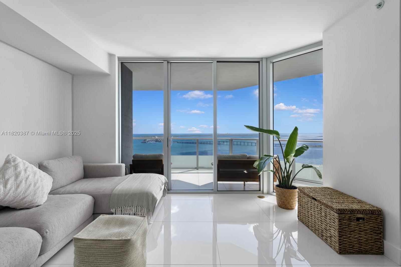 1300 Brickell Bay Dr #3602, Miami FL 33131