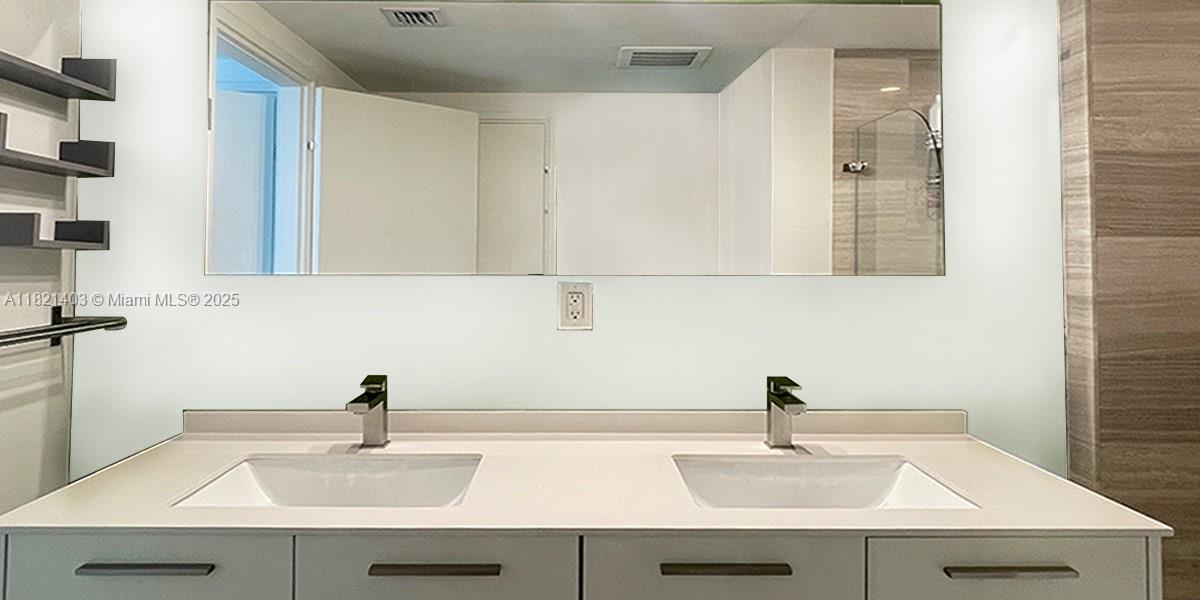1300 Brickell Bay Dr #610, Miami FL 33131