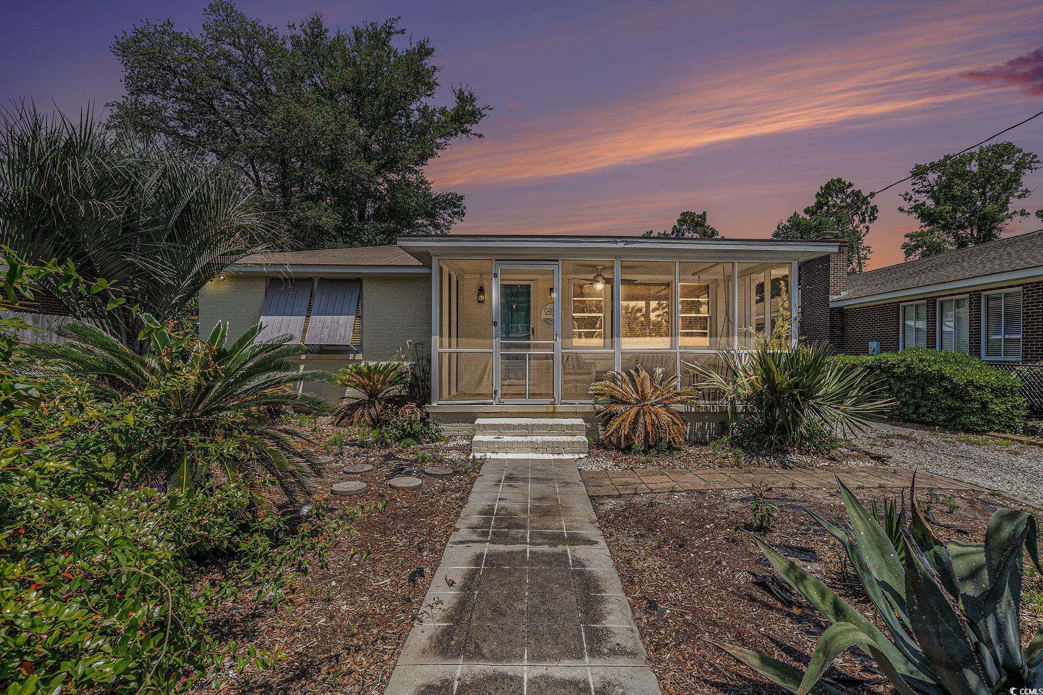1416 Edge Dr. North Myrtle Beach, SC 29582