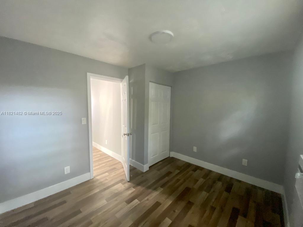 345 NE 168th St, North Miami Beach, Florida image 3