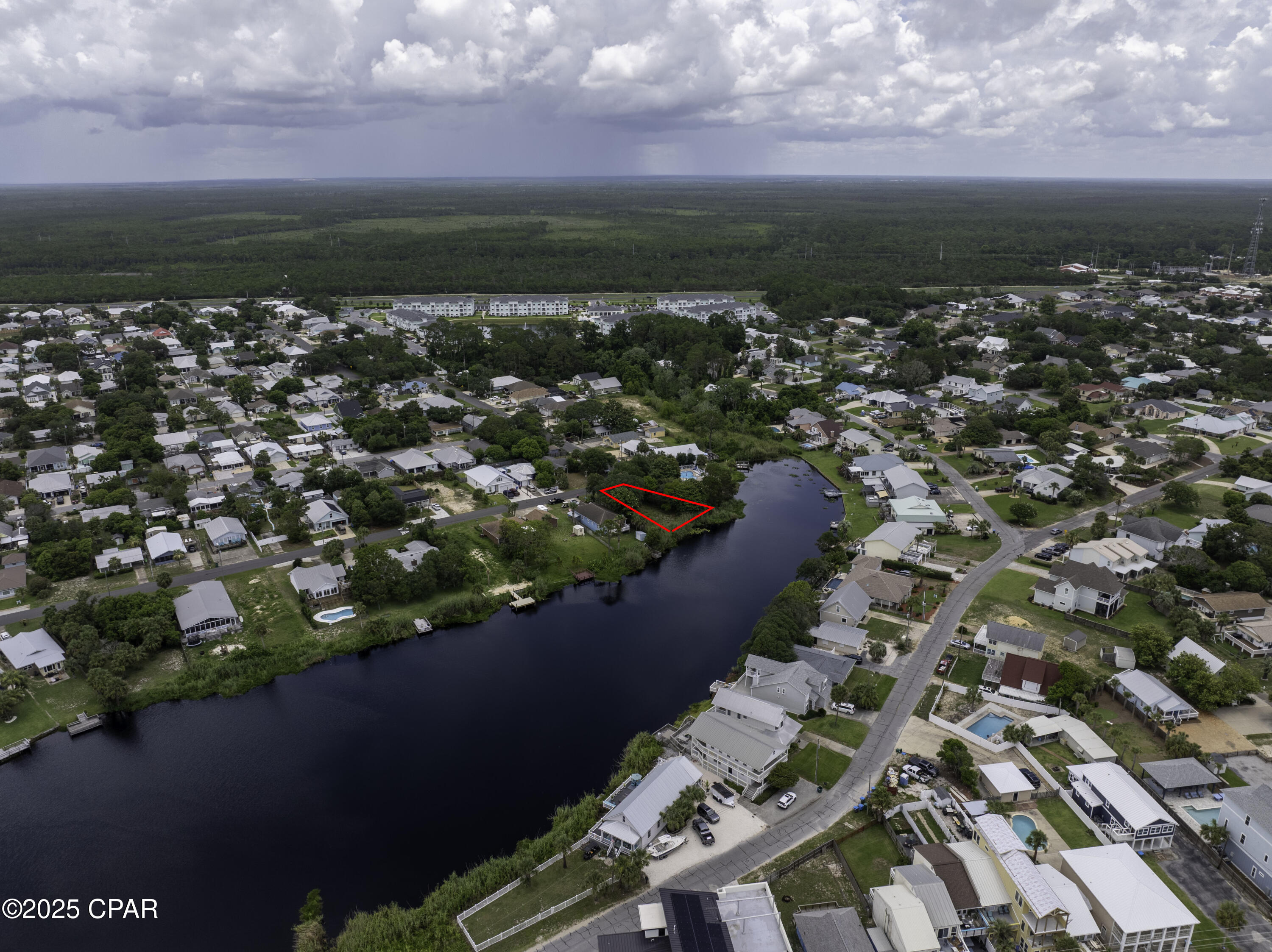 Image 10 For 324 Le Grand Drive