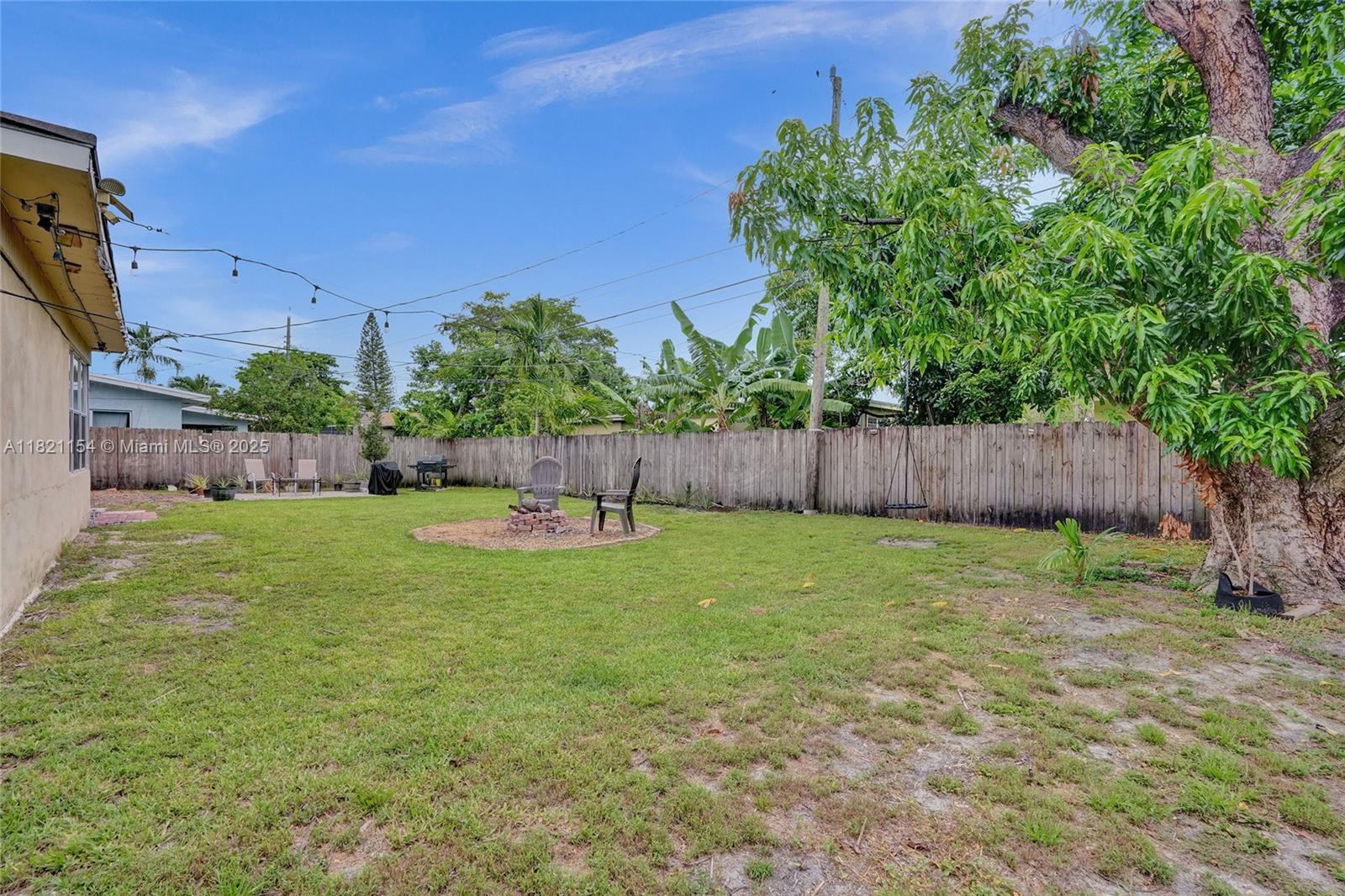 2041 Arcadia Dr, Miramar, Florida image 39