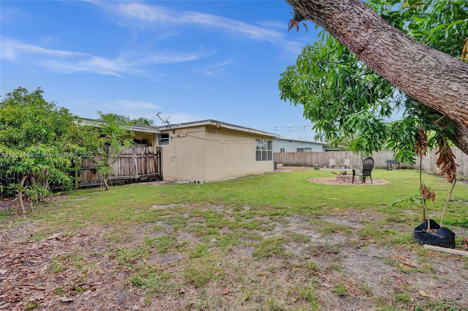 2041 Arcadia Dr, Miramar, Florida image 40