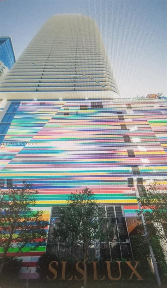 Apartamento à Venda em Miami, FL