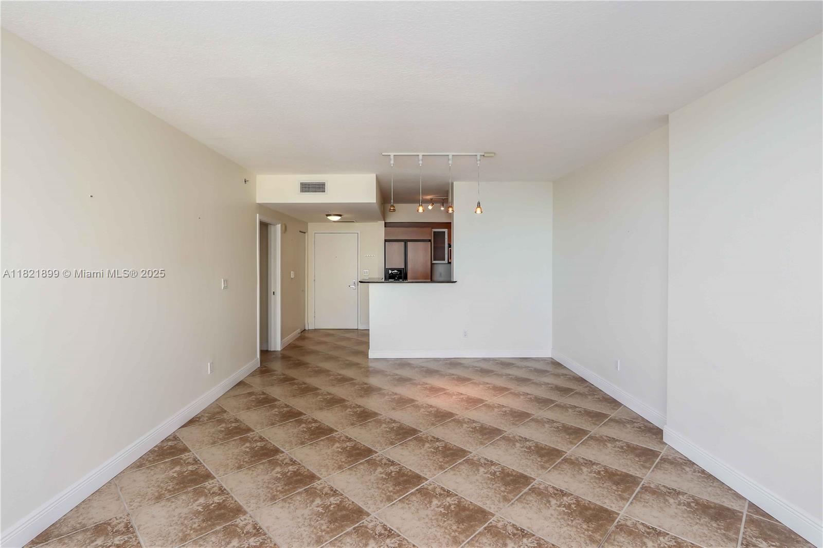 335 S Biscayne Blvd #3510, Miami FL 33131