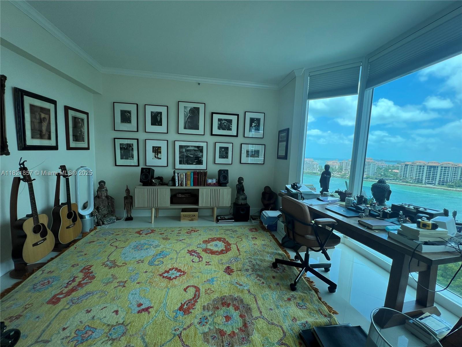 300 S Pointe Dr #1602, Miami Beach FL 33139