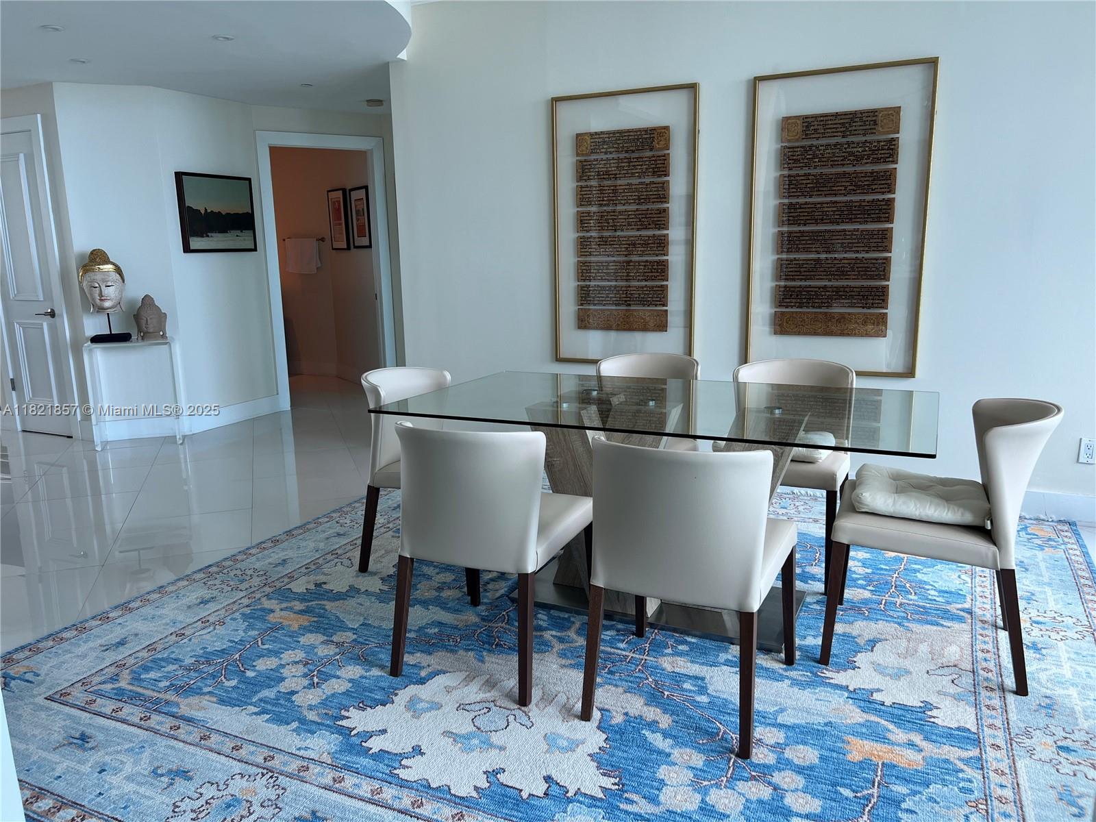 300 S Pointe Dr #1602, Miami Beach FL 33139