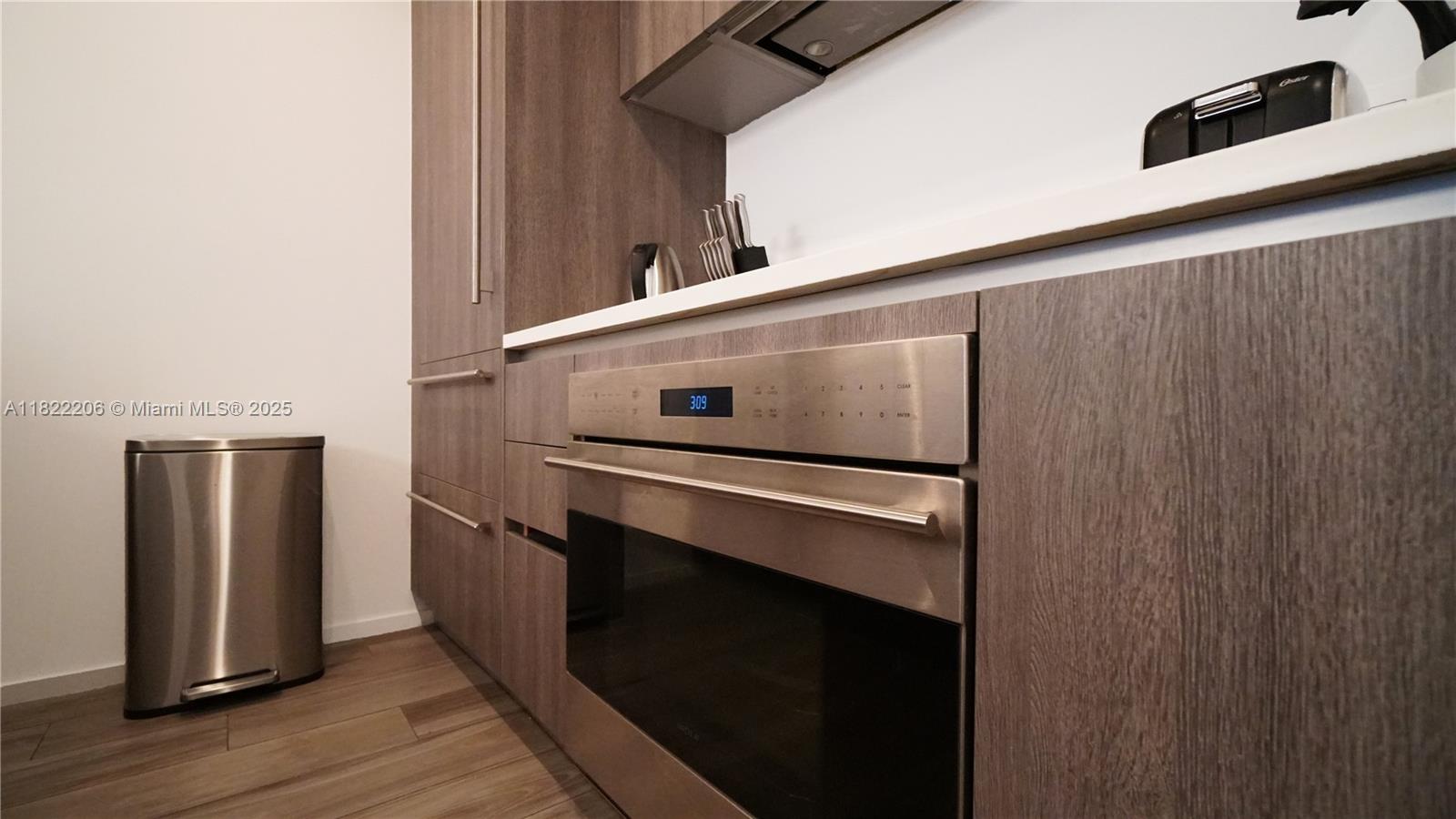 801 S Miami Ave #2506, Miami FL 33130
