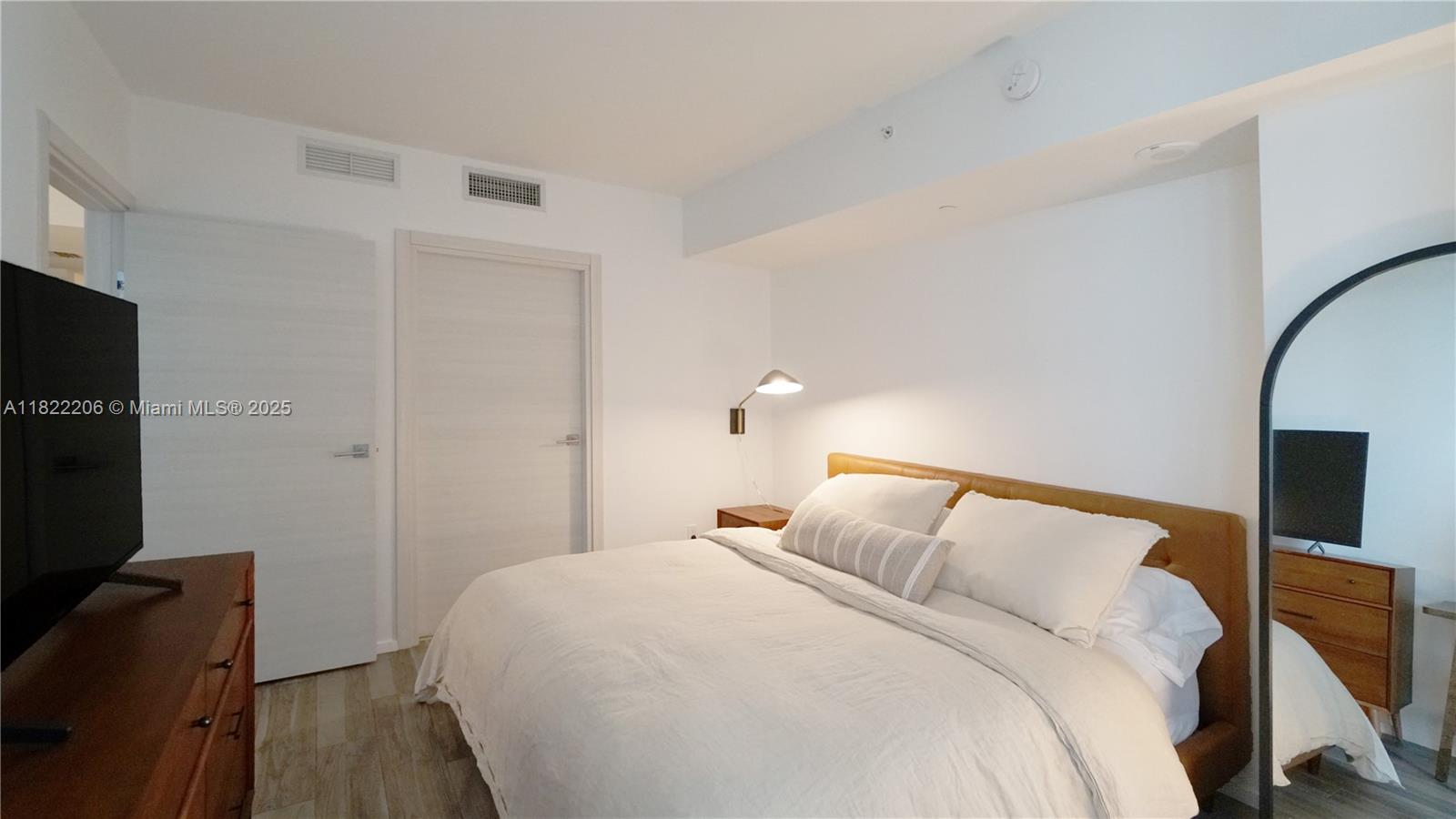 801 S Miami Ave #2506, Miami FL 33130