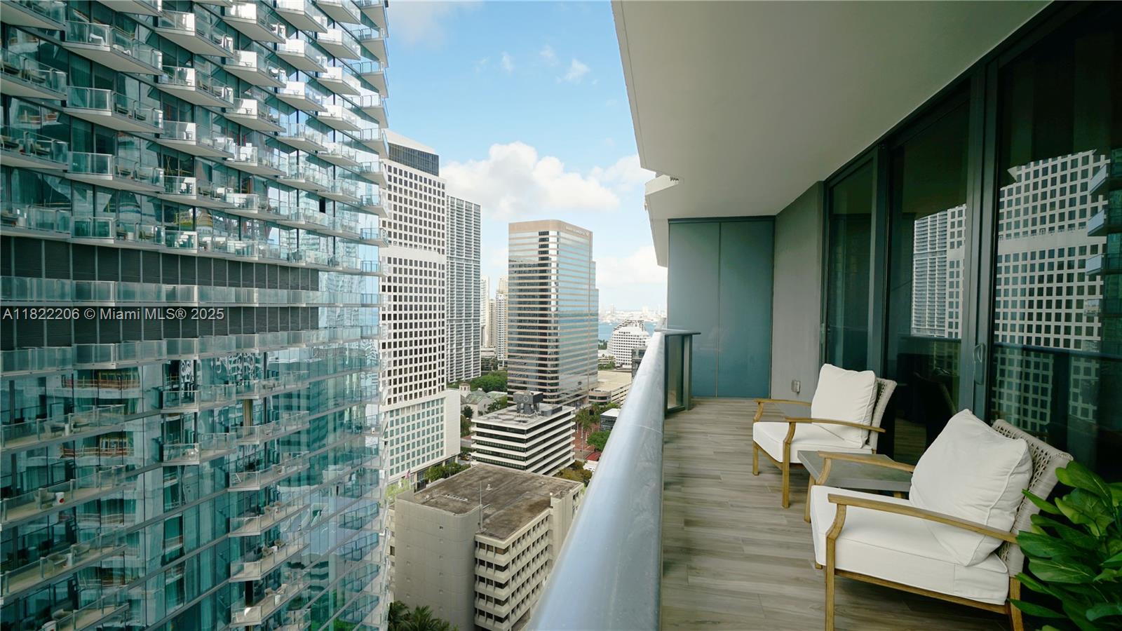 801 S Miami Ave #2506, Miami FL 33130