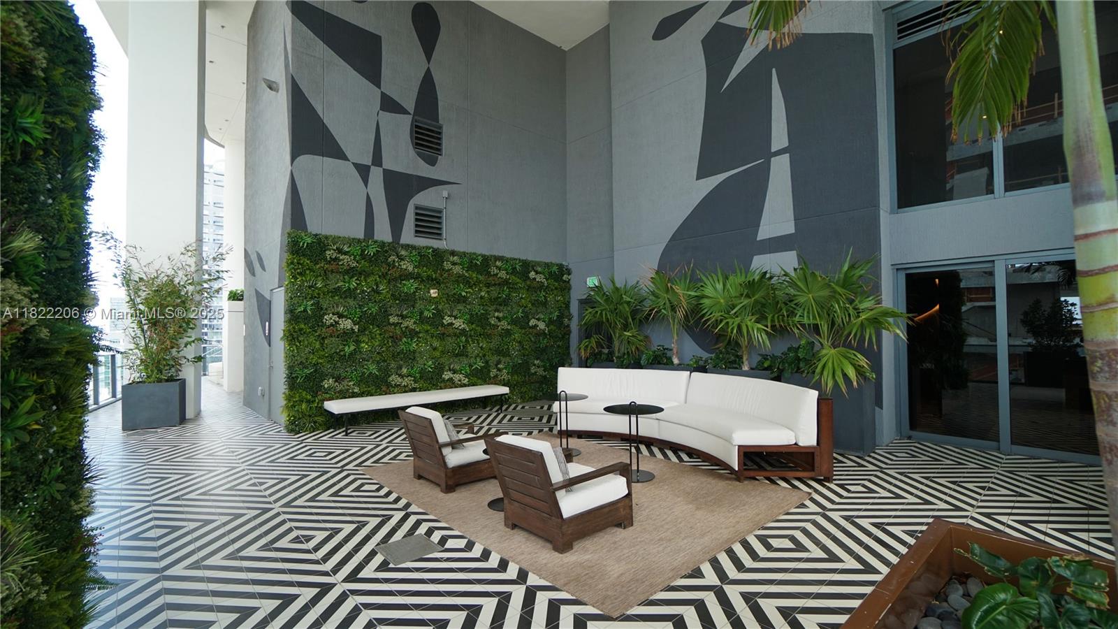 801 S Miami Ave #2506, Miami FL 33130