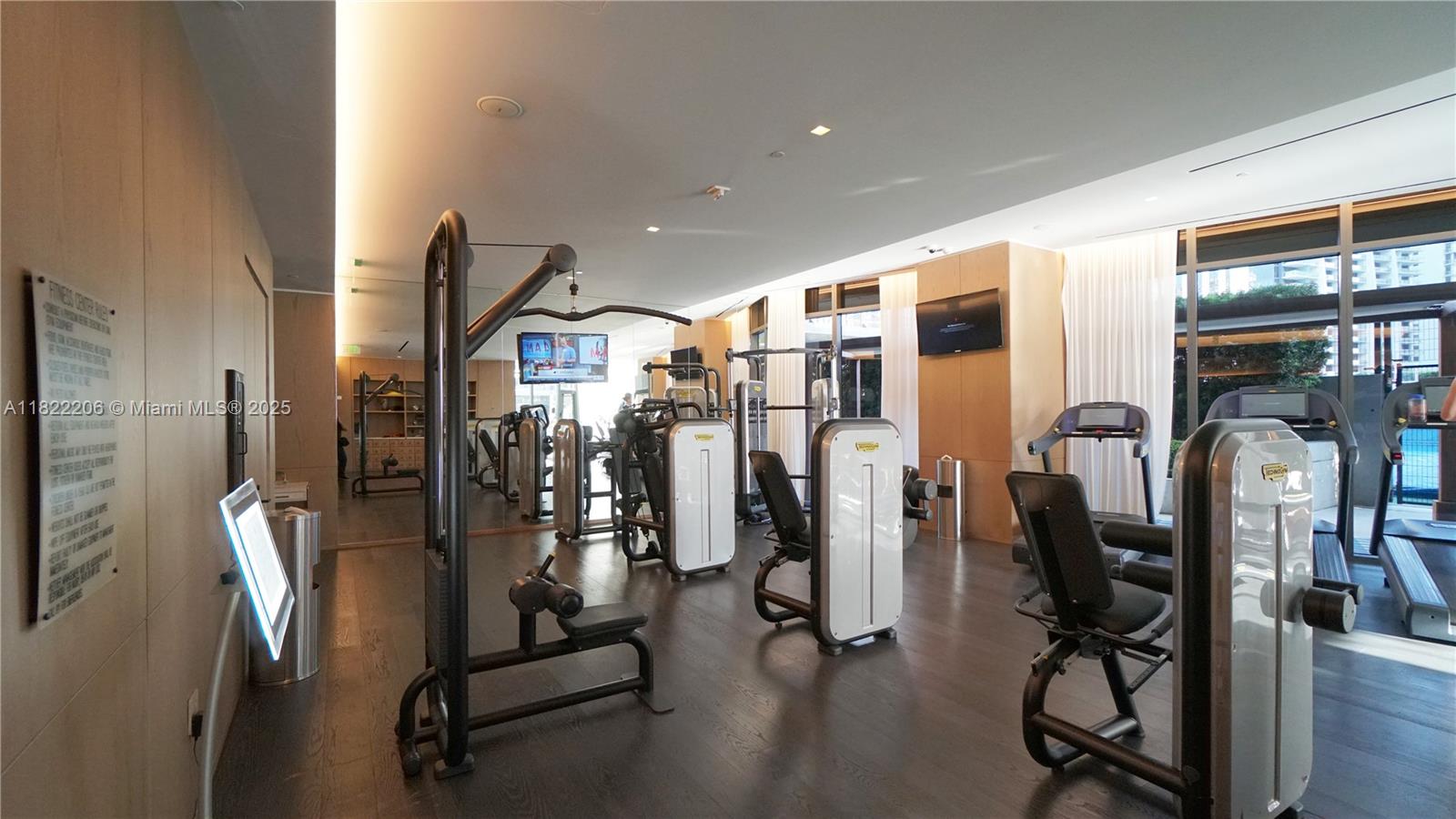 801 S Miami Ave #2506, Miami FL 33130
