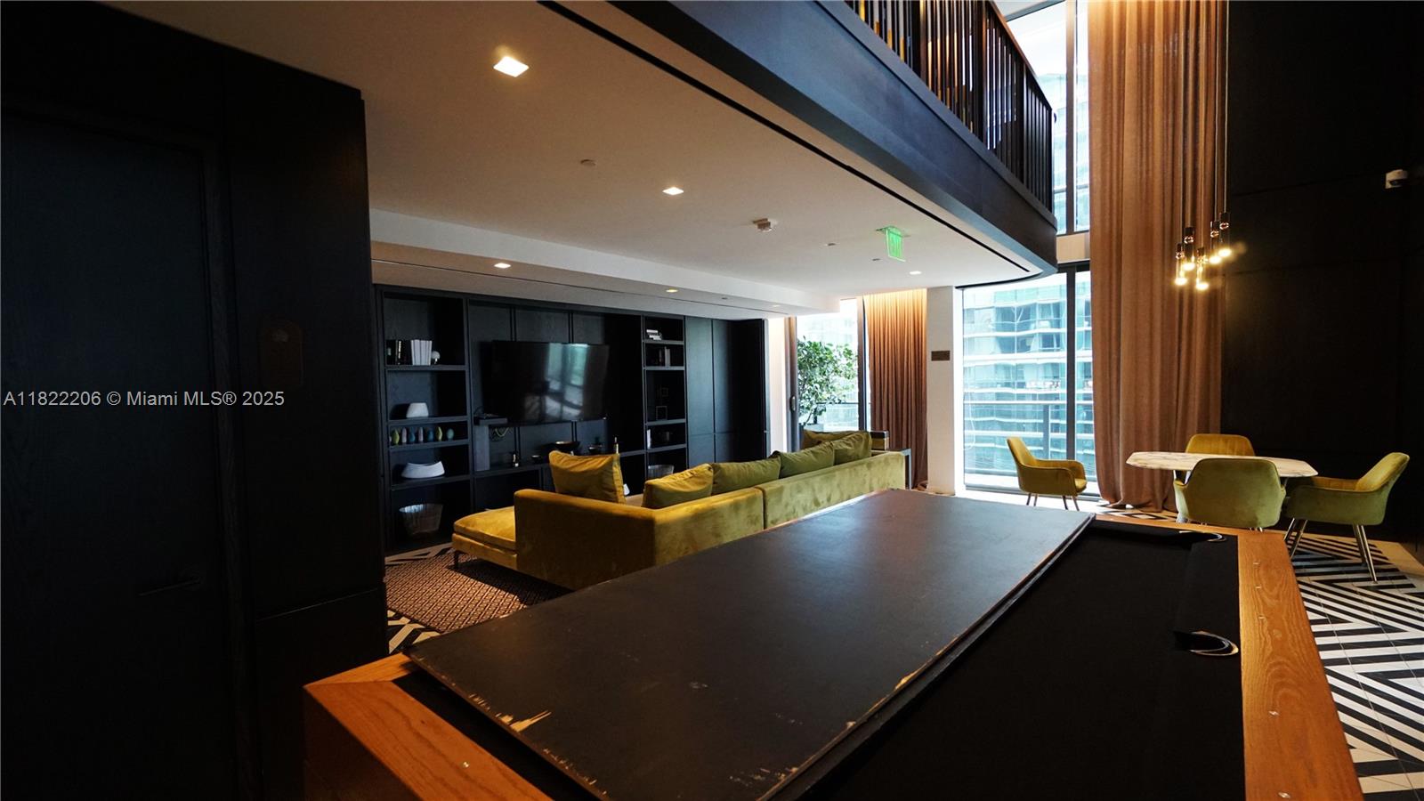 801 S Miami Ave #2506, Miami FL 33130