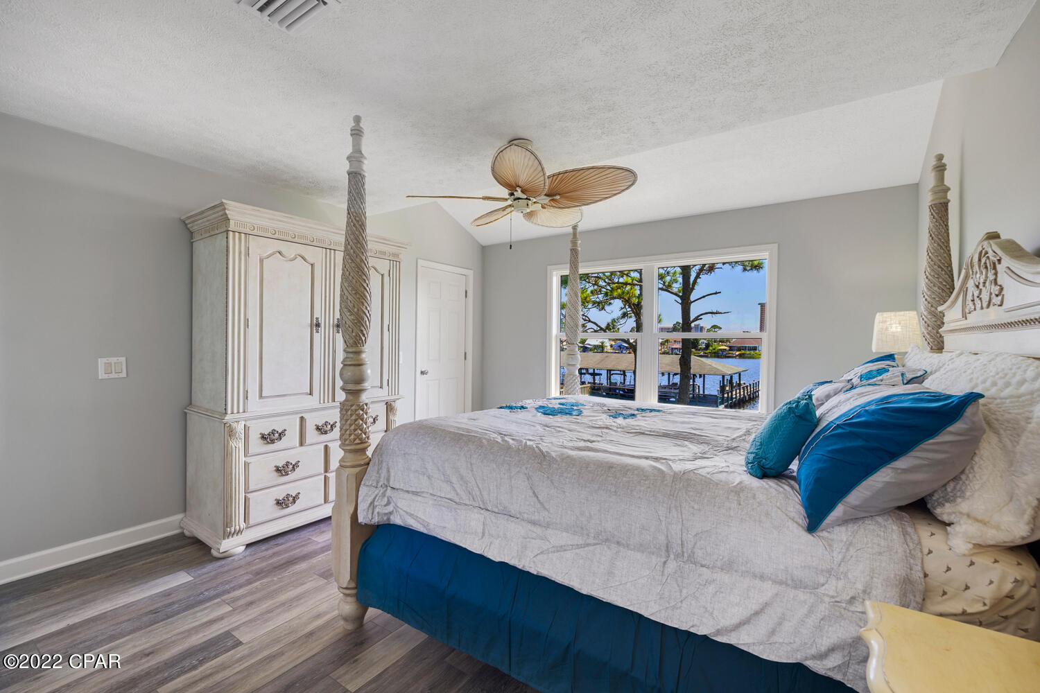 Image 13 For 7813 Lagoon Drive 8d