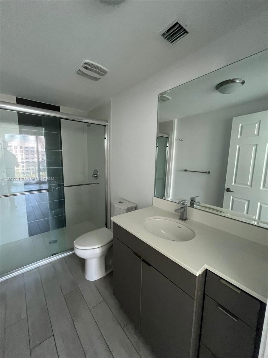 321 NE 26th St #717, Miami FL 33137