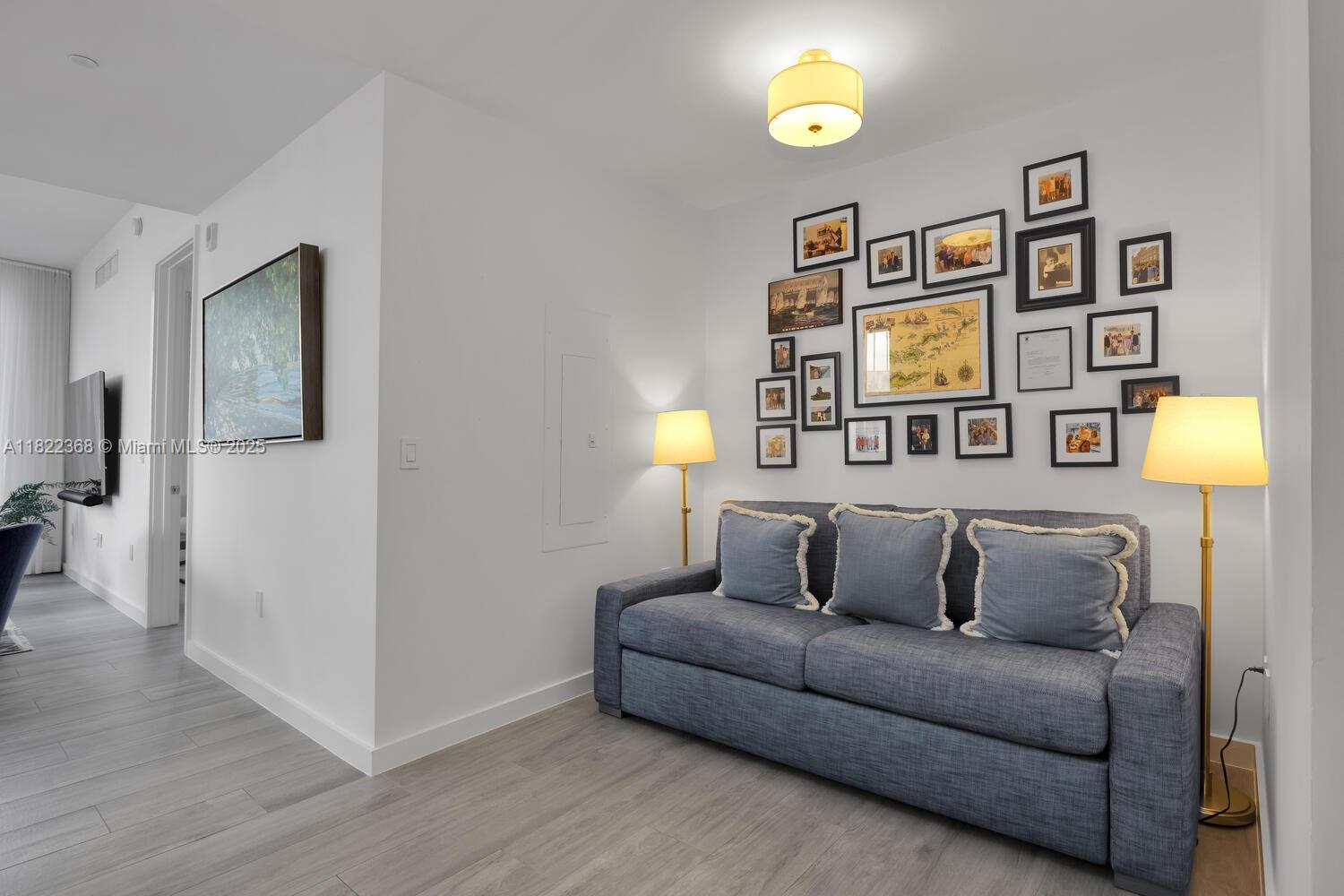 2831 S Bayshore Dr #1005, Miami FL 33133