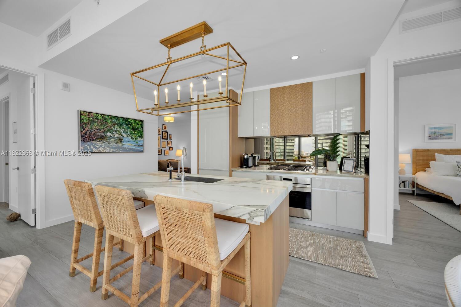 2831 S Bayshore Dr #1005, Miami FL 33133