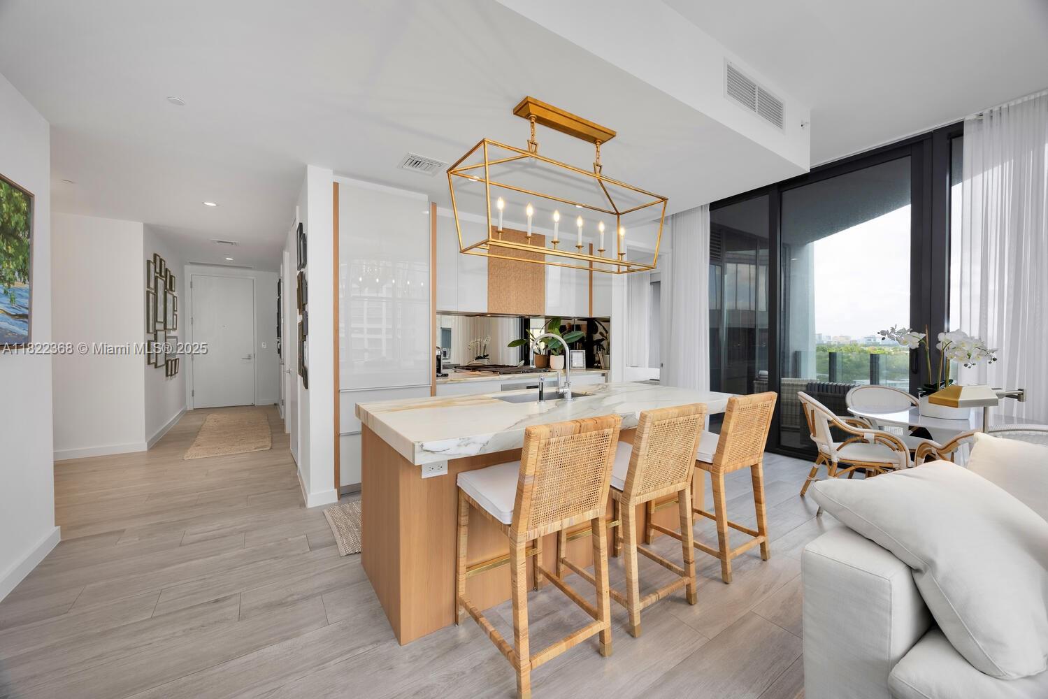 2831 S Bayshore Dr #1005, Miami FL 33133