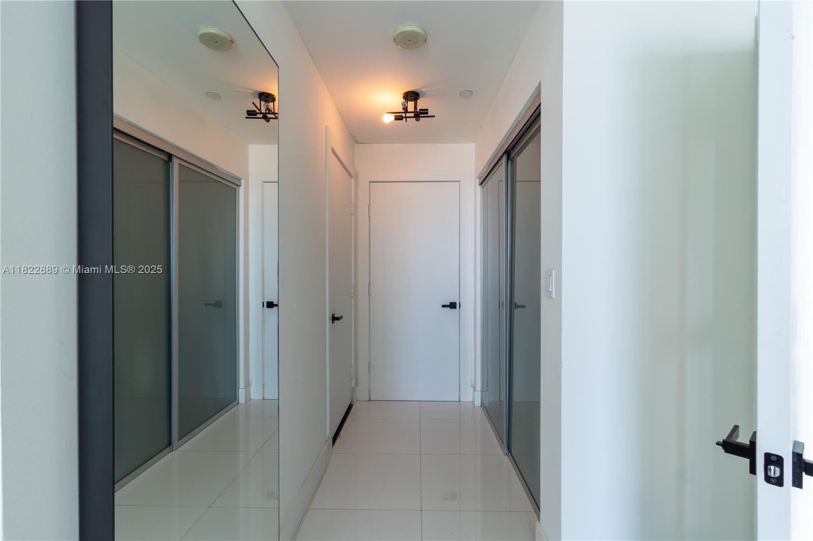 900 Biscayne Blvd #2210, Miami FL 33132