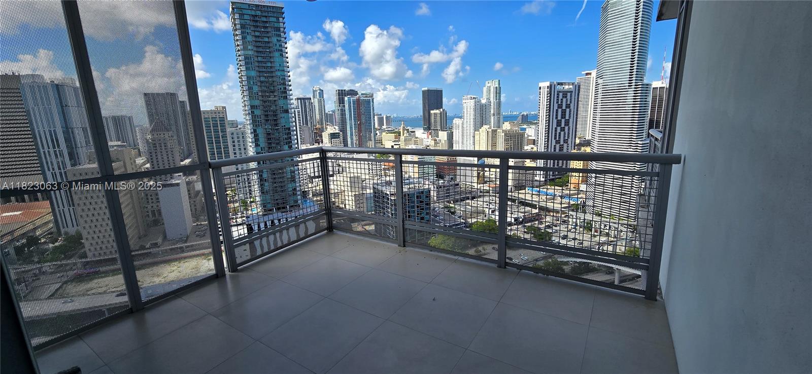 350 S Miami Ave #3411, Miami FL 33130