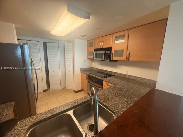 2101 Brickell Ave #2301, Miami FL 33129