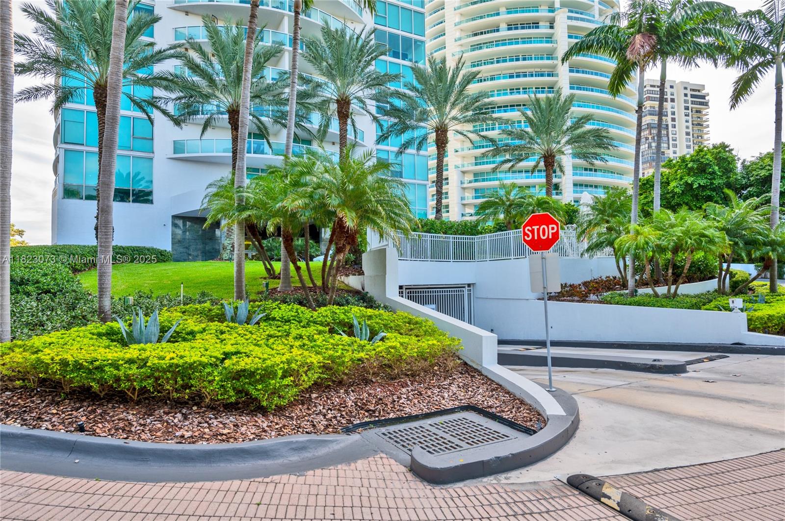 2101 Brickell Ave #2301, Miami FL 33129