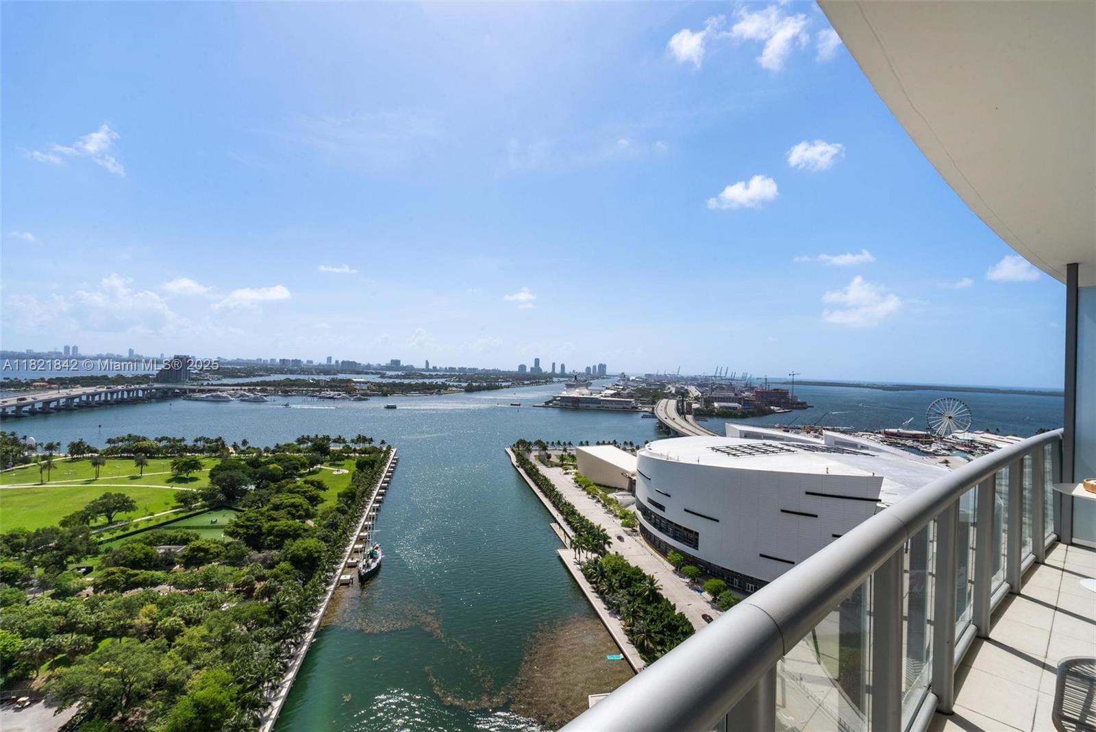 888 Biscayne Blvd #2510, Miami FL 33132