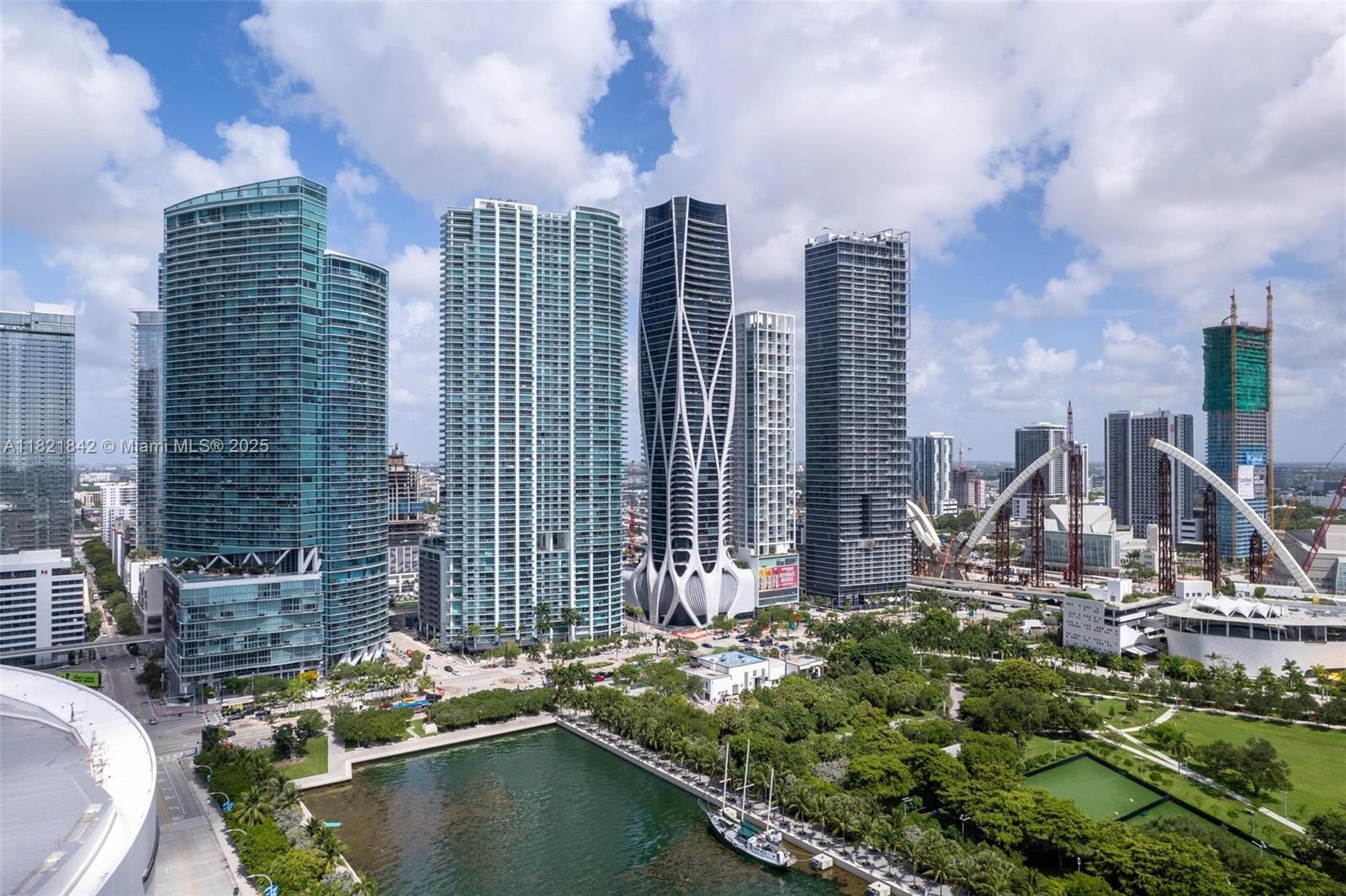 888 Biscayne Blvd #2510, Miami FL 33132